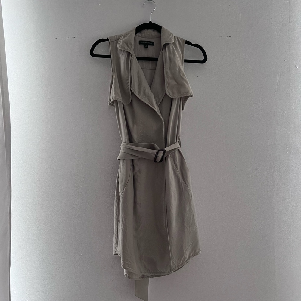 Zara Light Beige Sleeveless Trench Dress, Ideal for the Office!